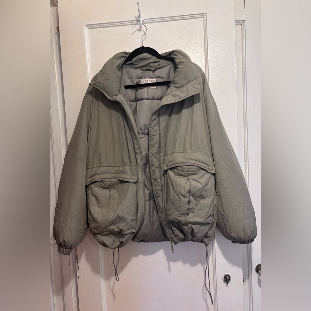 Free People Duvet Bomber Puffer in Sage Oversized Slouchy size Large
